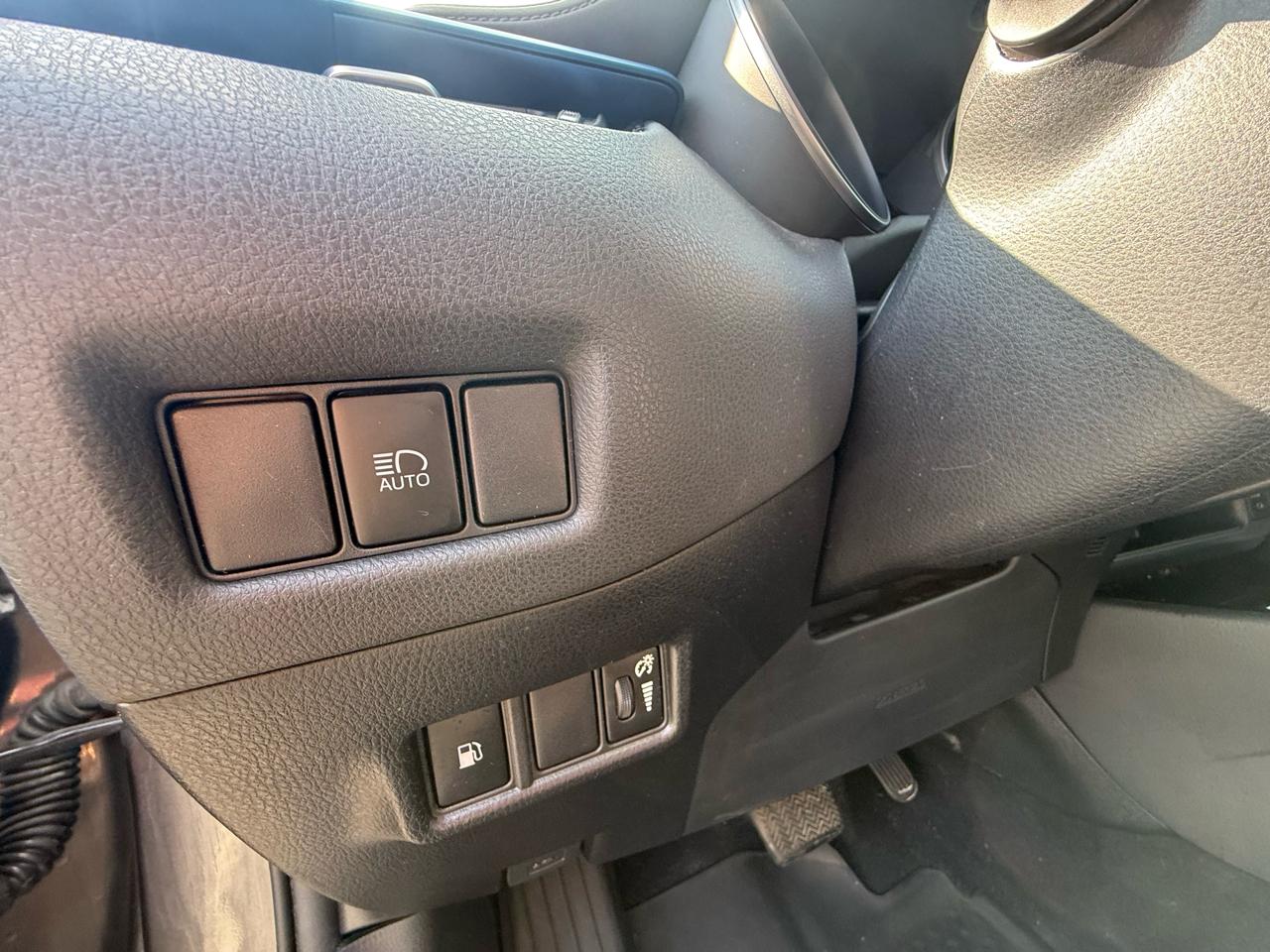 Toyota C-HR XLE 4D SUV 2019