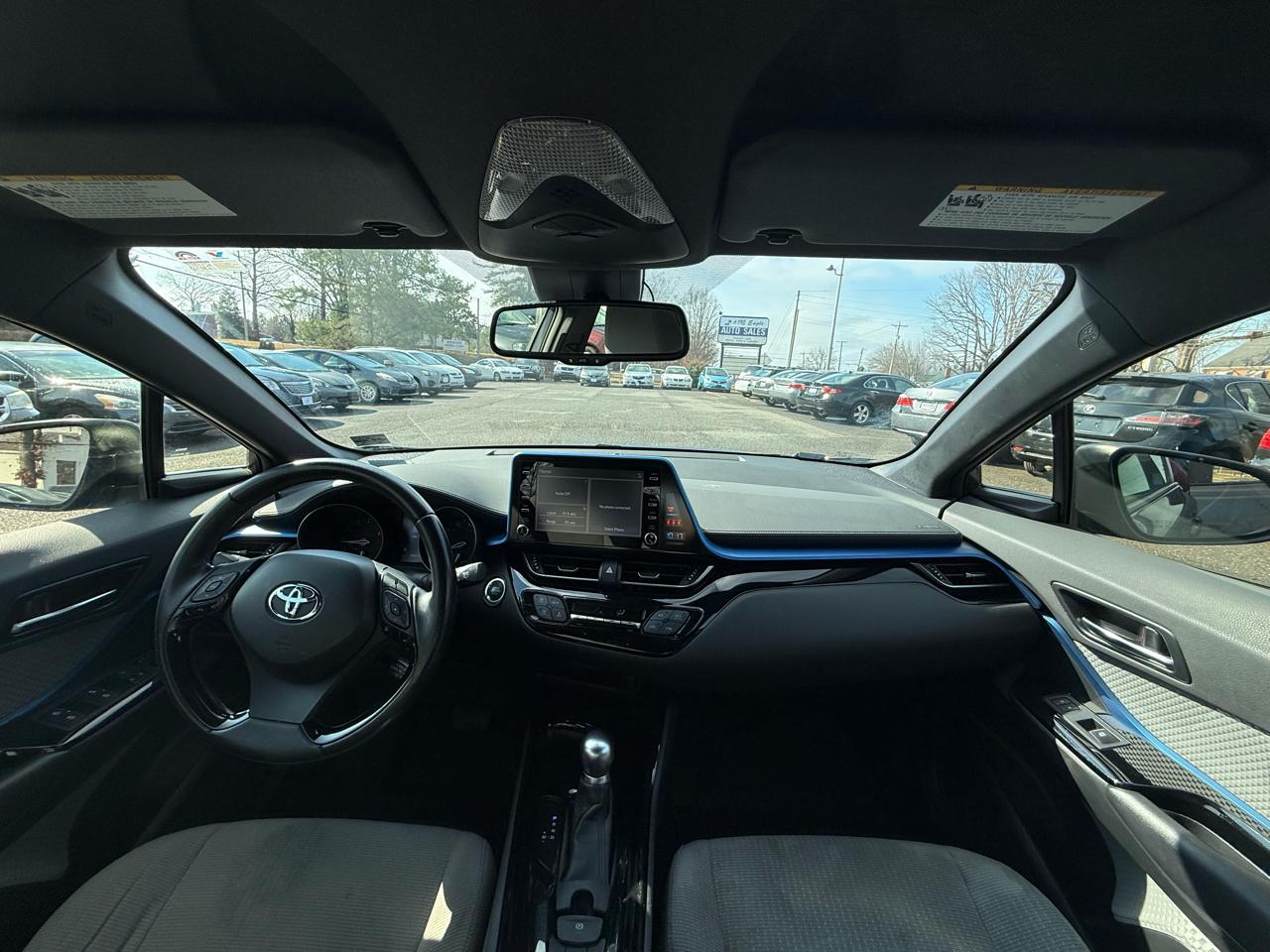 Toyota C-HR XLE 4D SUV 2019