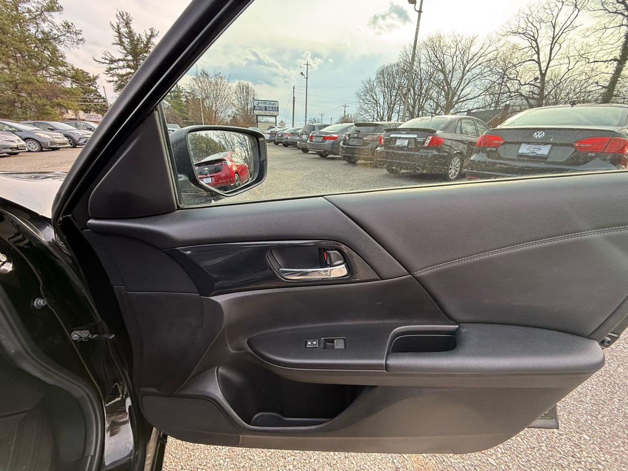 Honda Accord Sport Sedan 6-Spd MT 2014