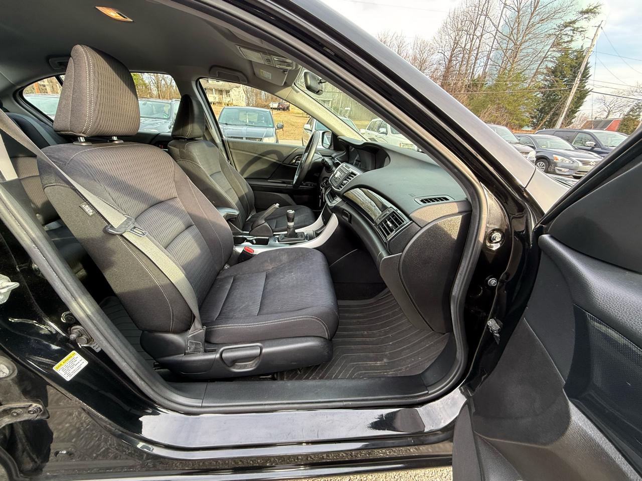 Honda Accord Sport Sedan 6-Spd MT 2014