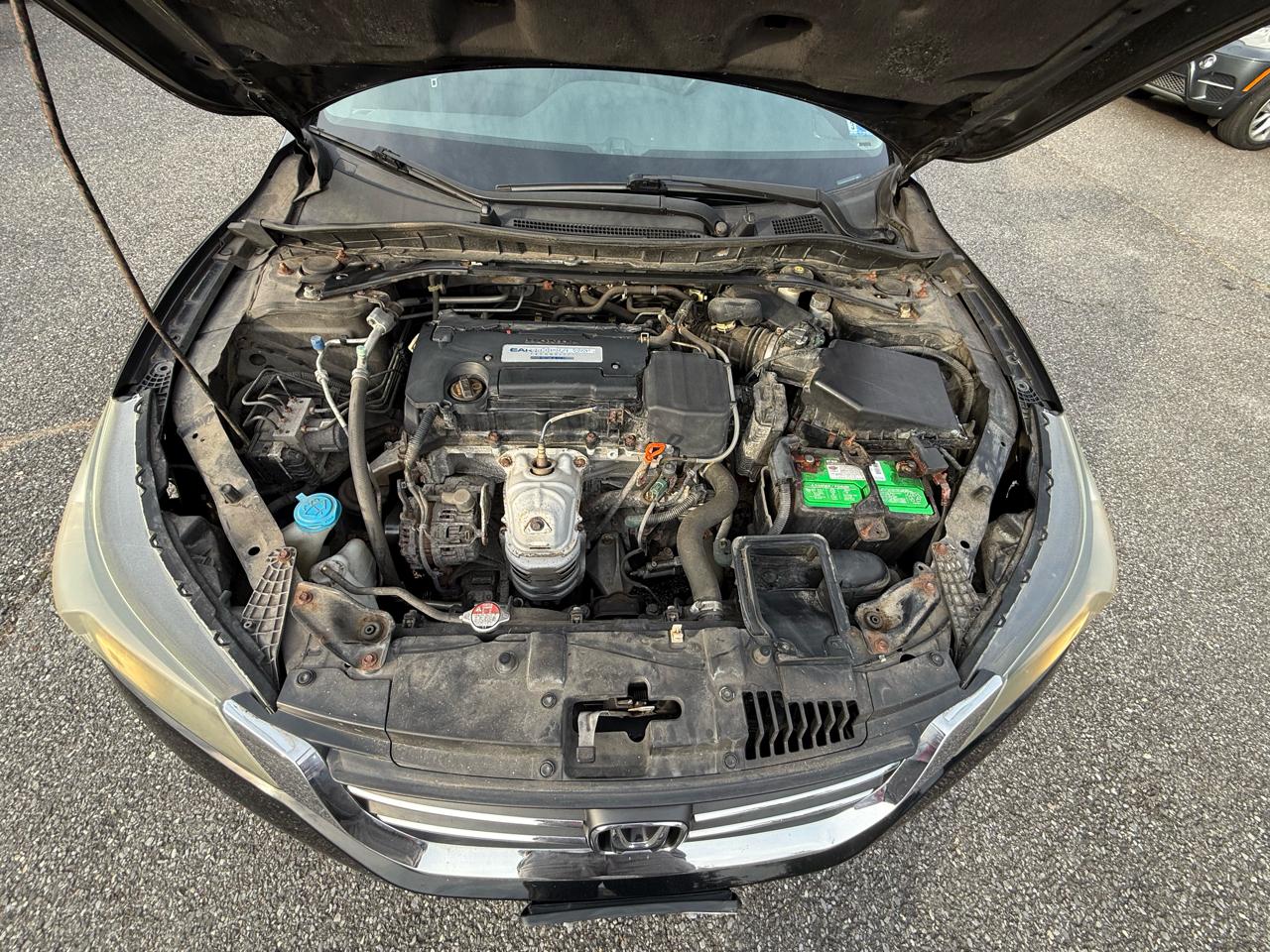 Honda Accord Sport Sedan 6-Spd MT 2014