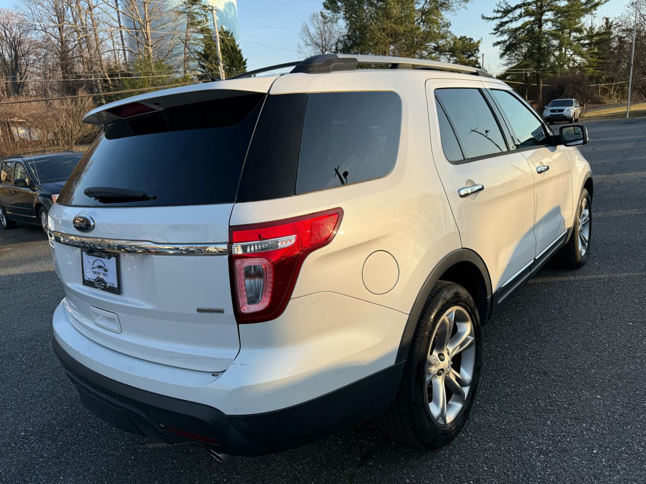 Ford Explorer Limited 4WD 2013