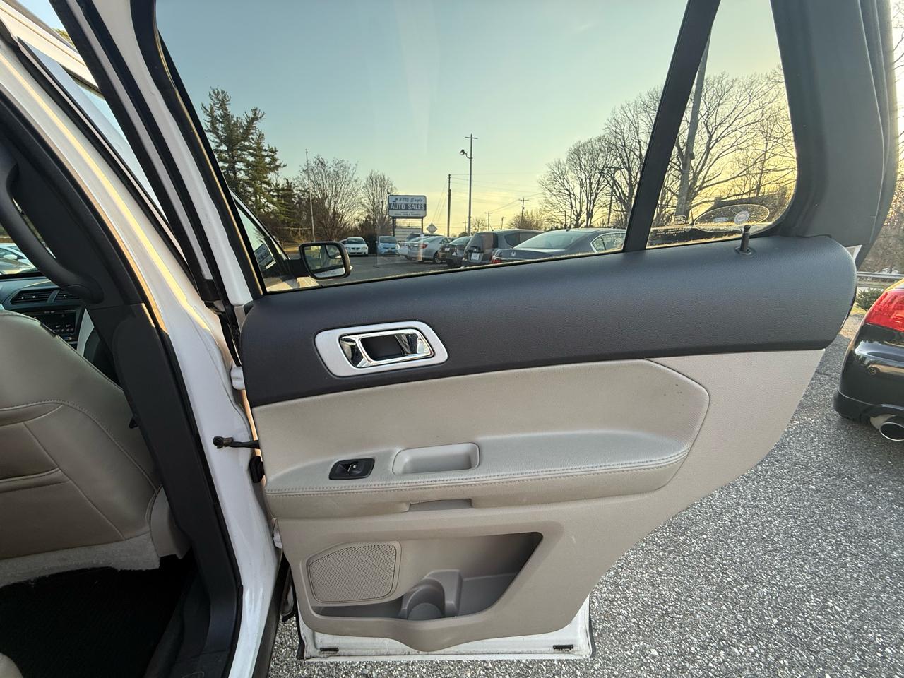 Ford Explorer Limited 4WD 2013