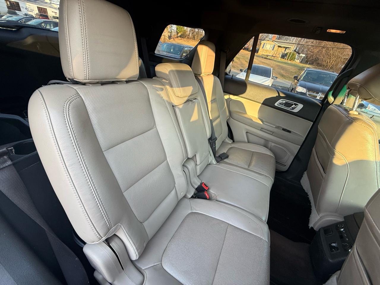 Ford Explorer Limited 4WD 2013