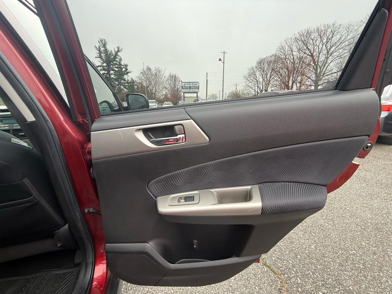 Subaru Forester 2.5X Premium 2009