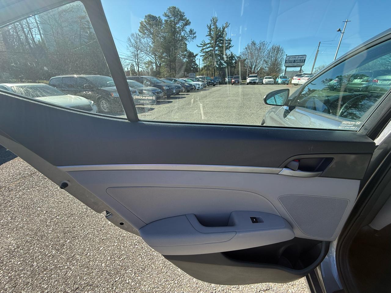 Hyundai Elantra Limited 2018