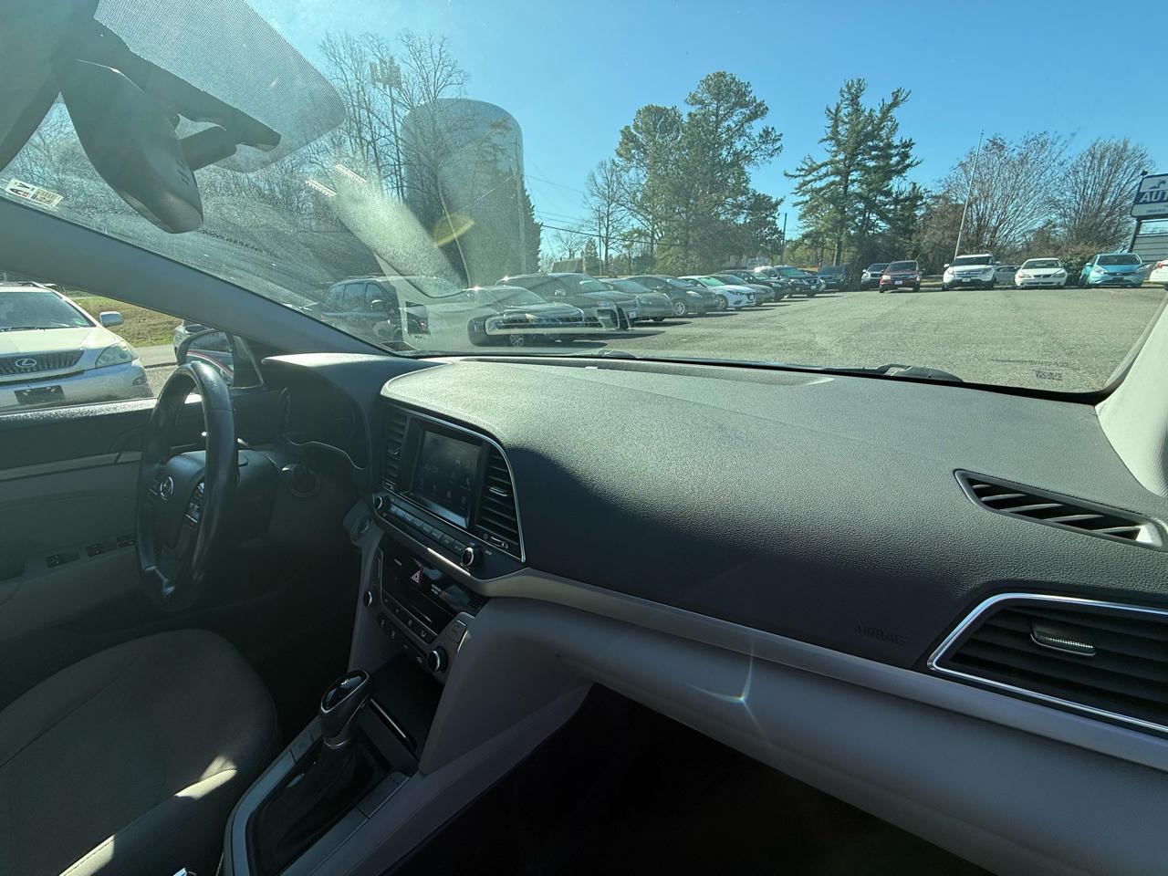 Hyundai Elantra Limited 2018