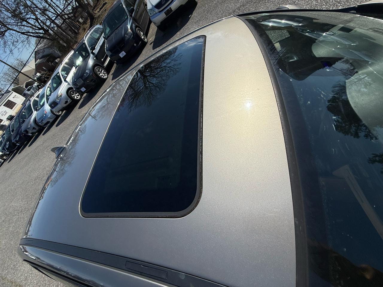 BMW 3-Series 328i xDrive 2011