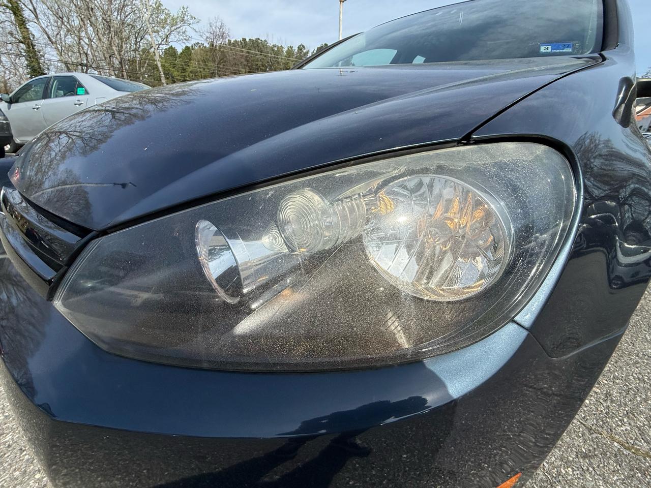 Volkswagen Golf 2.5L Conv & Sunroof 4 Door PZEV 2013