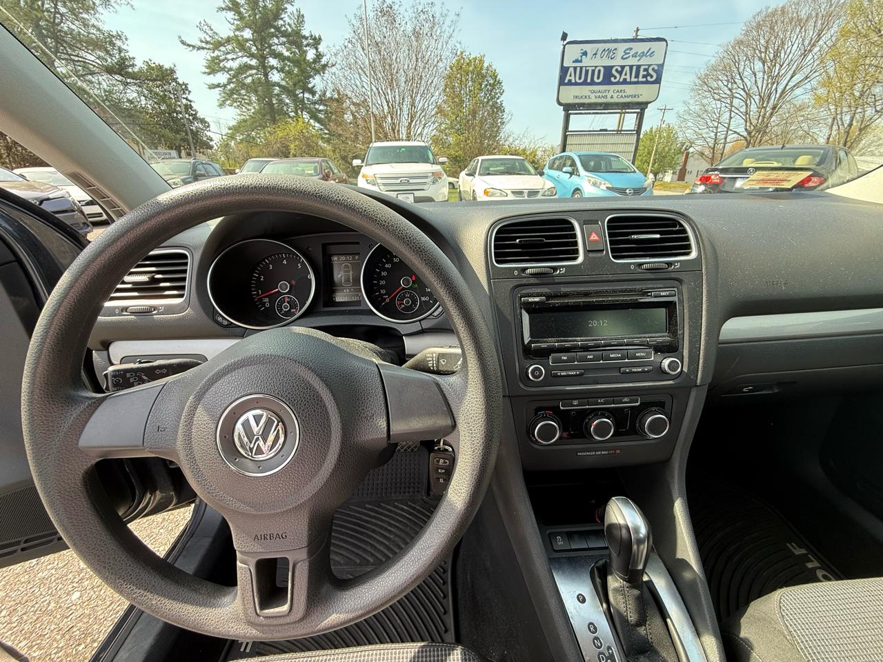 Volkswagen Golf 2.5L Conv & Sunroof 4 Door PZEV 2013