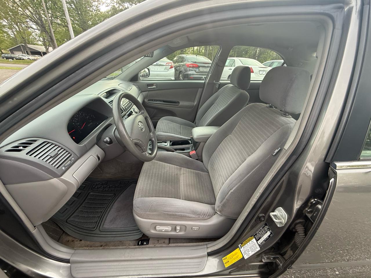 Toyota Camry LE 4D Sedan 2006