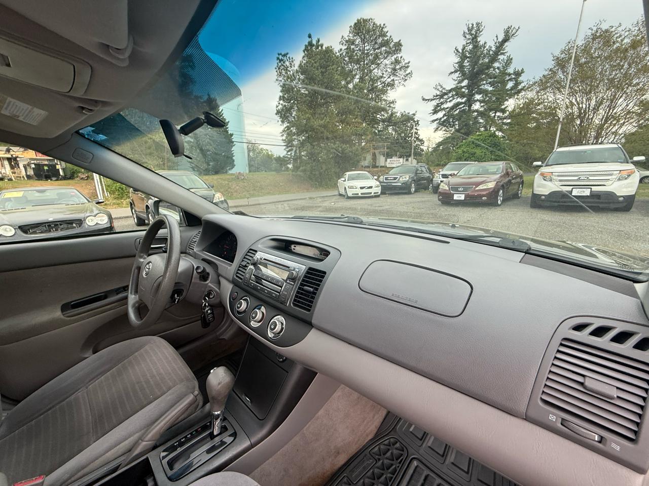 Toyota Camry LE 4D Sedan 2006