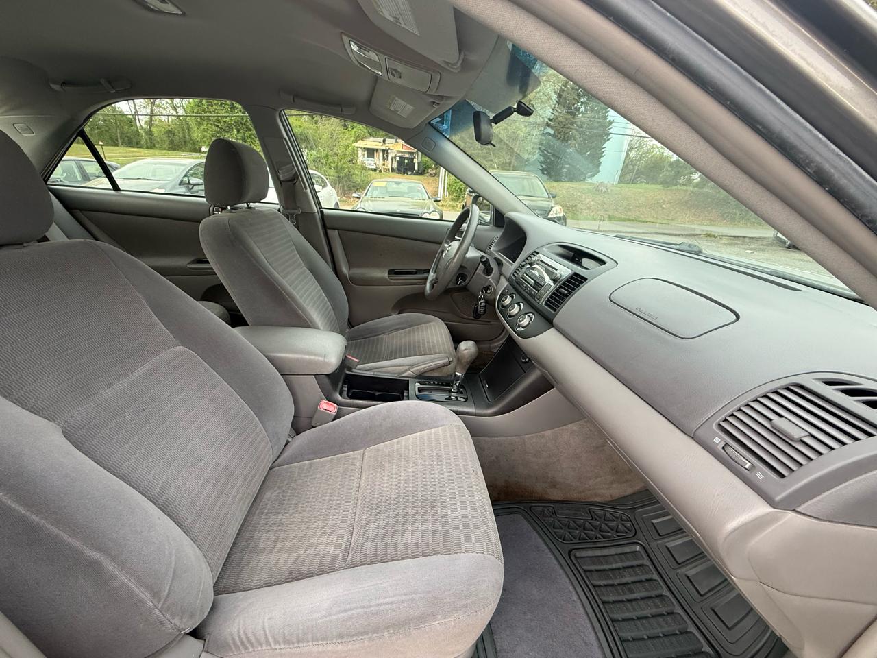 Toyota Camry LE 4D Sedan 2006