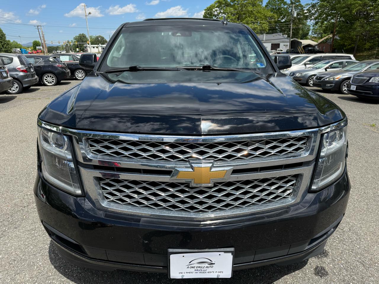 Chevrolet Suburban LT 4WD 2016