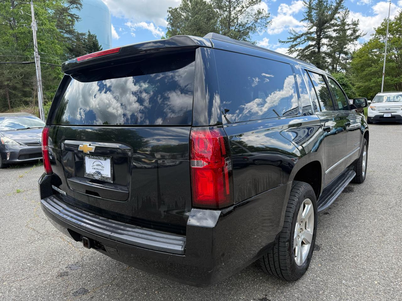 Chevrolet Suburban LT 4WD 2016