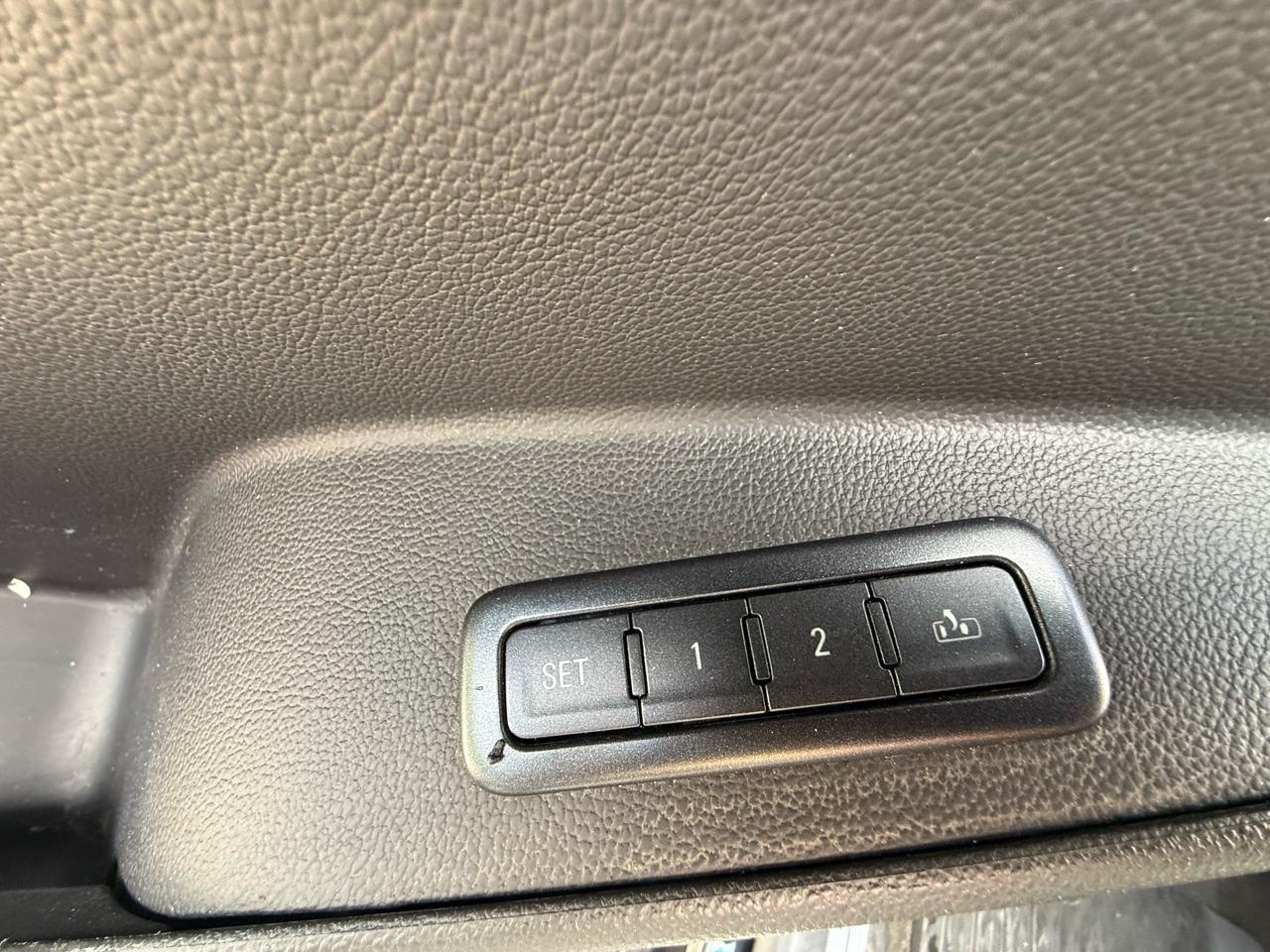 Chevrolet Suburban LT 4WD 2016