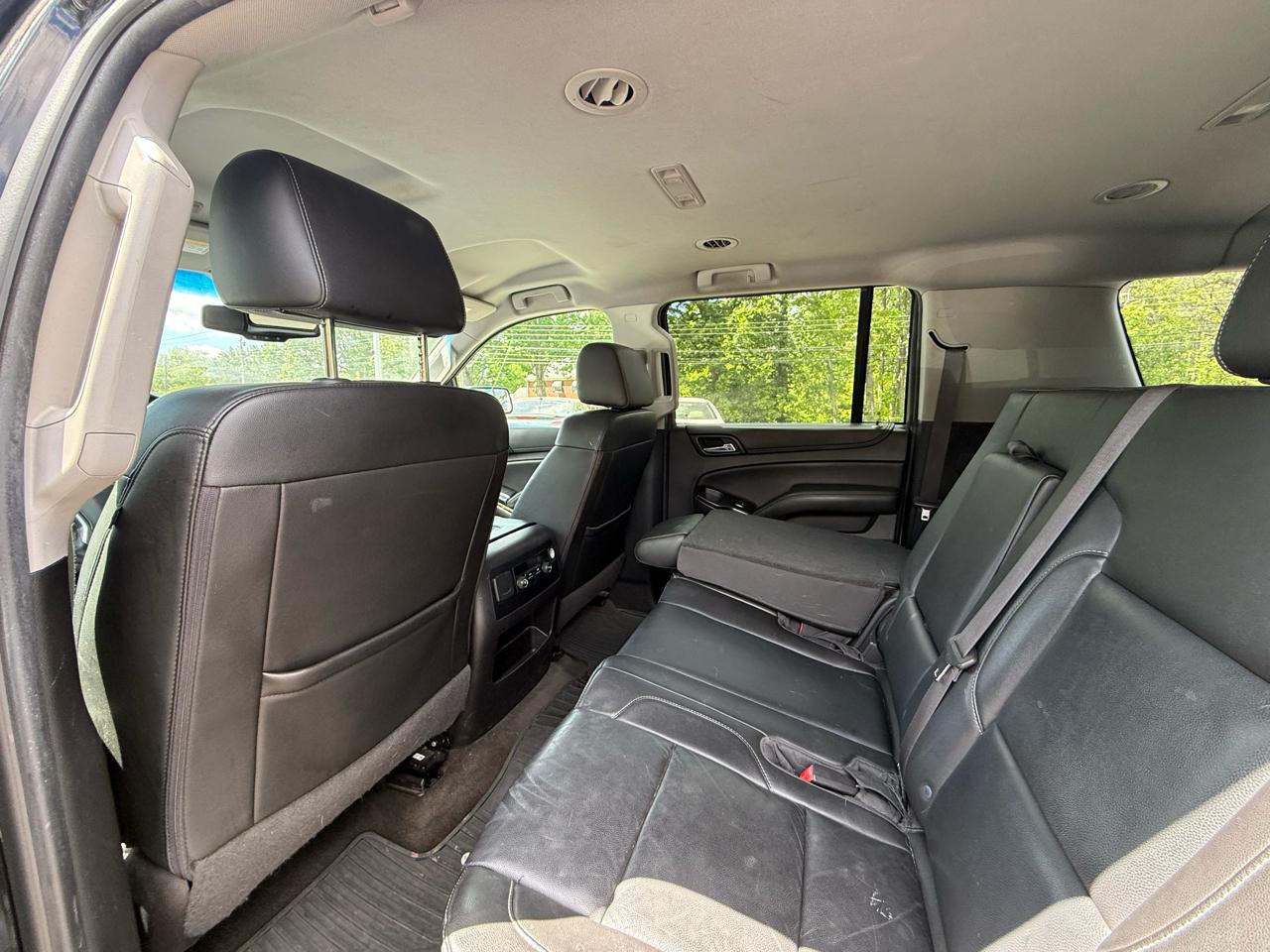 Chevrolet Suburban LT 4WD 2016