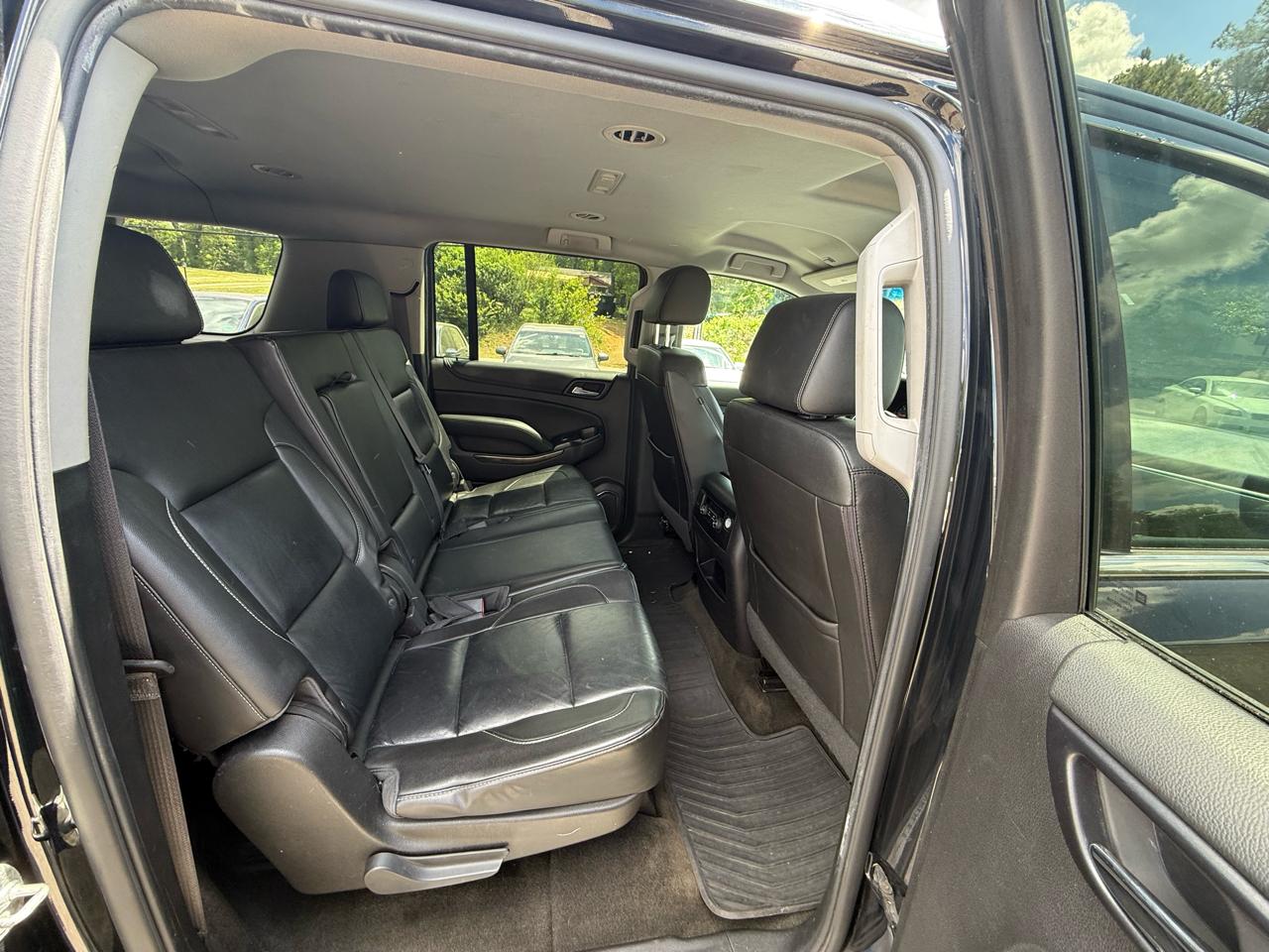 Chevrolet Suburban LT 4WD 2016