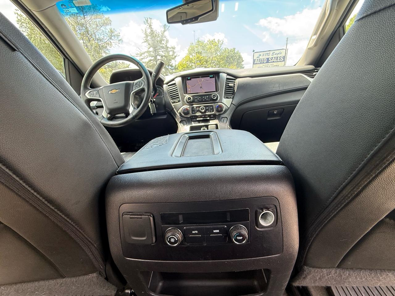 Chevrolet Suburban LT 4WD 2016