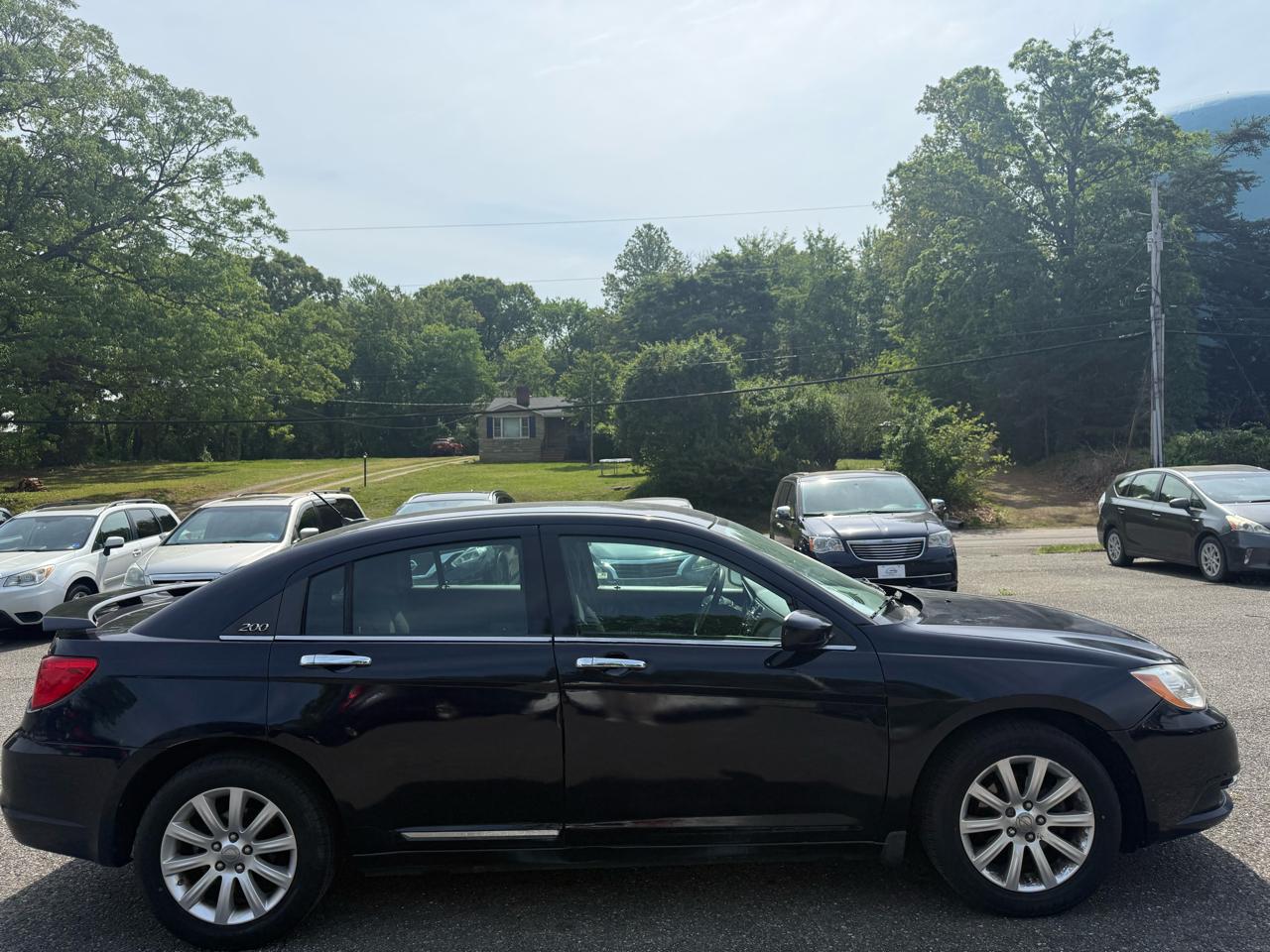 Chrysler 200 Touring 2012