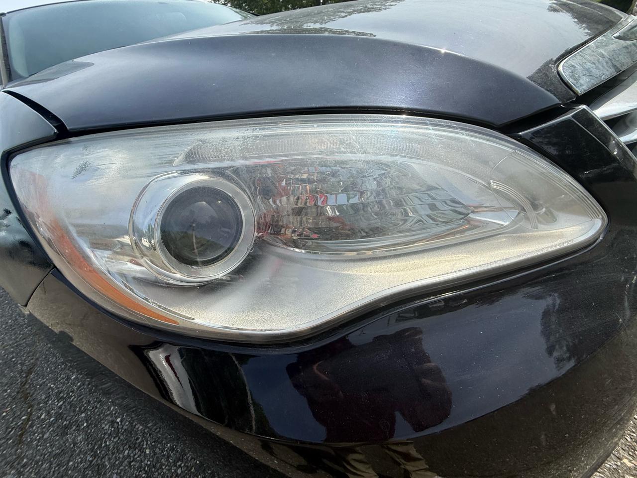 Chrysler 200 Touring 2012