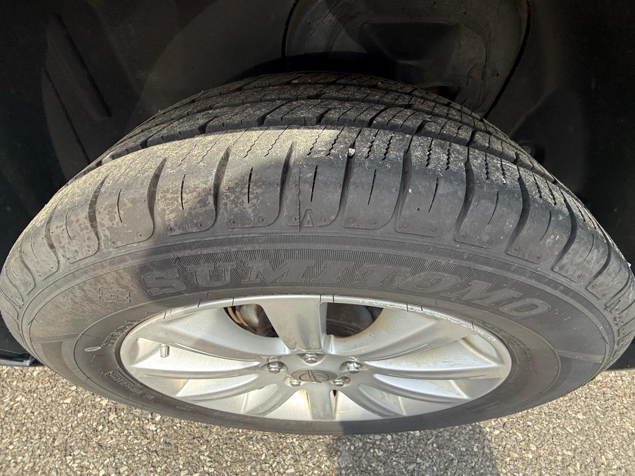 Chrysler 200 Touring 2012