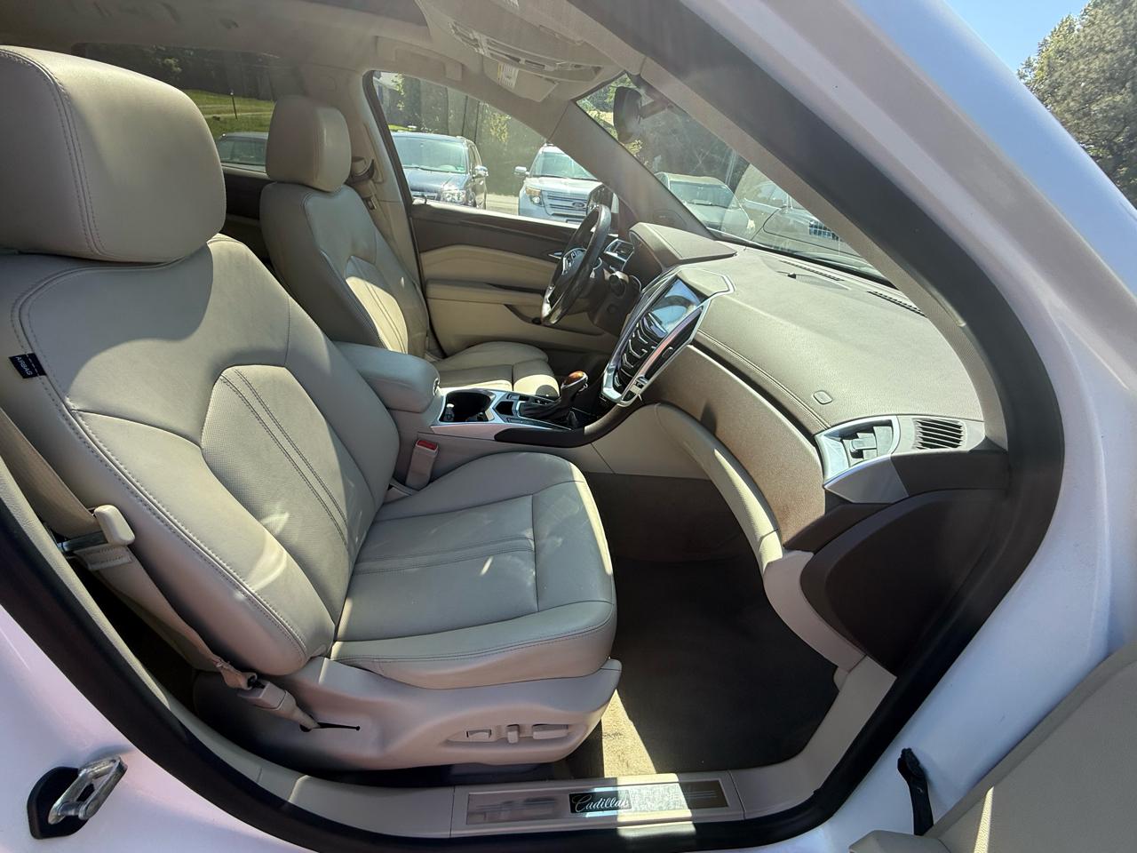 Cadillac SRX Luxury Collection FWD 2015