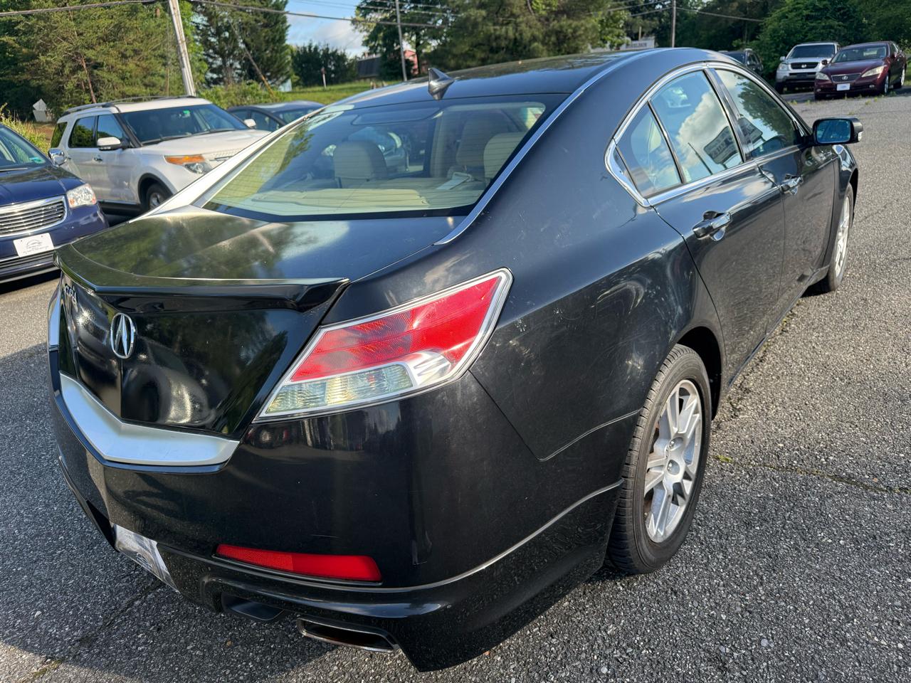 Acura TL 5-Speed AT 2009
