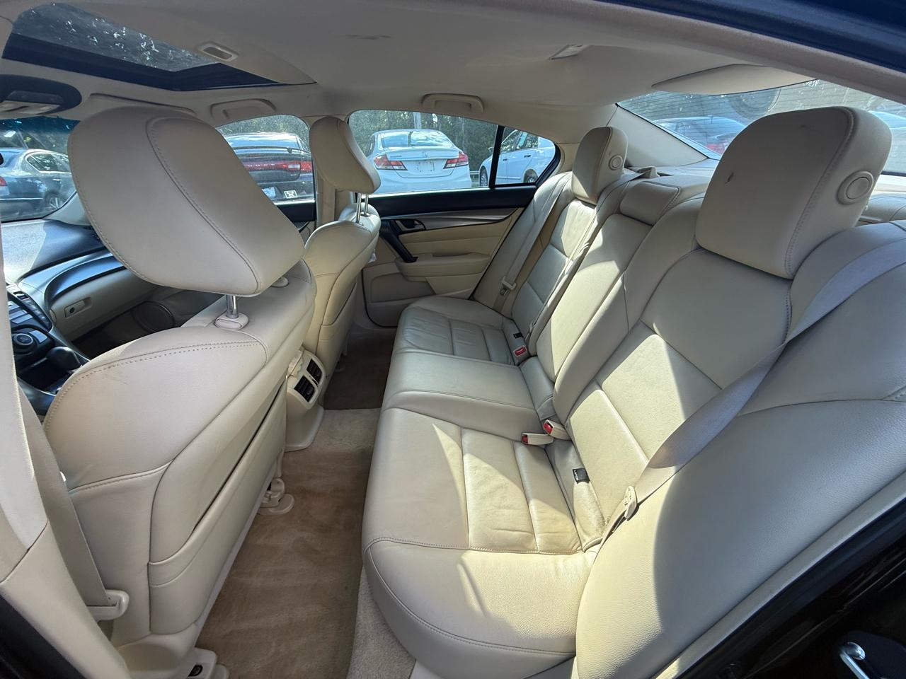 Acura TL 5-Speed AT 2009