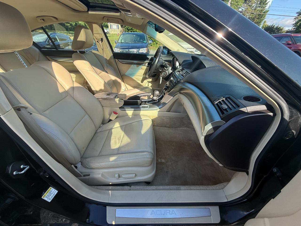 Acura TL 5-Speed AT 2009