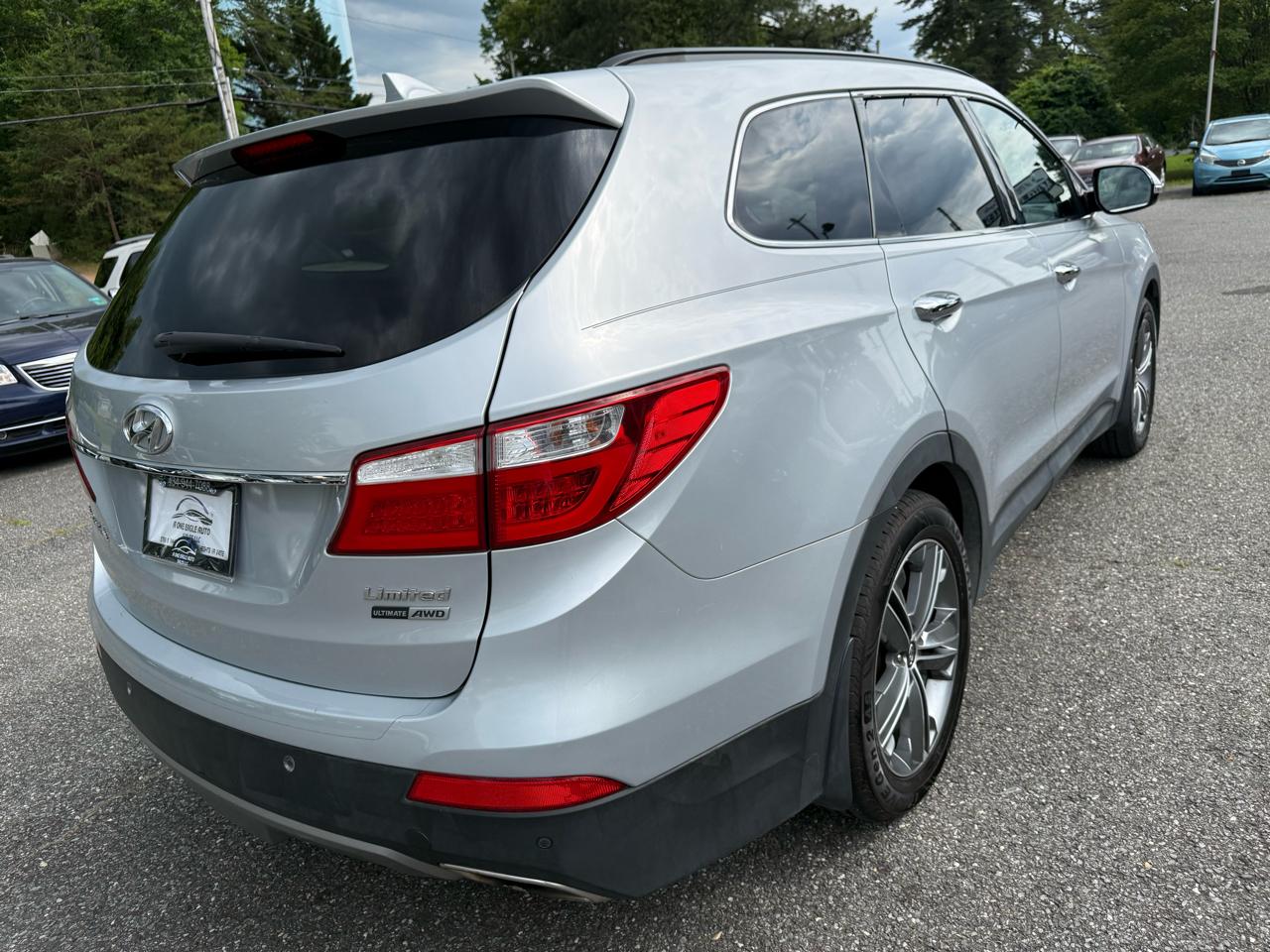 Hyundai Santa Fe SE w/Ultimate Package AWD 2016