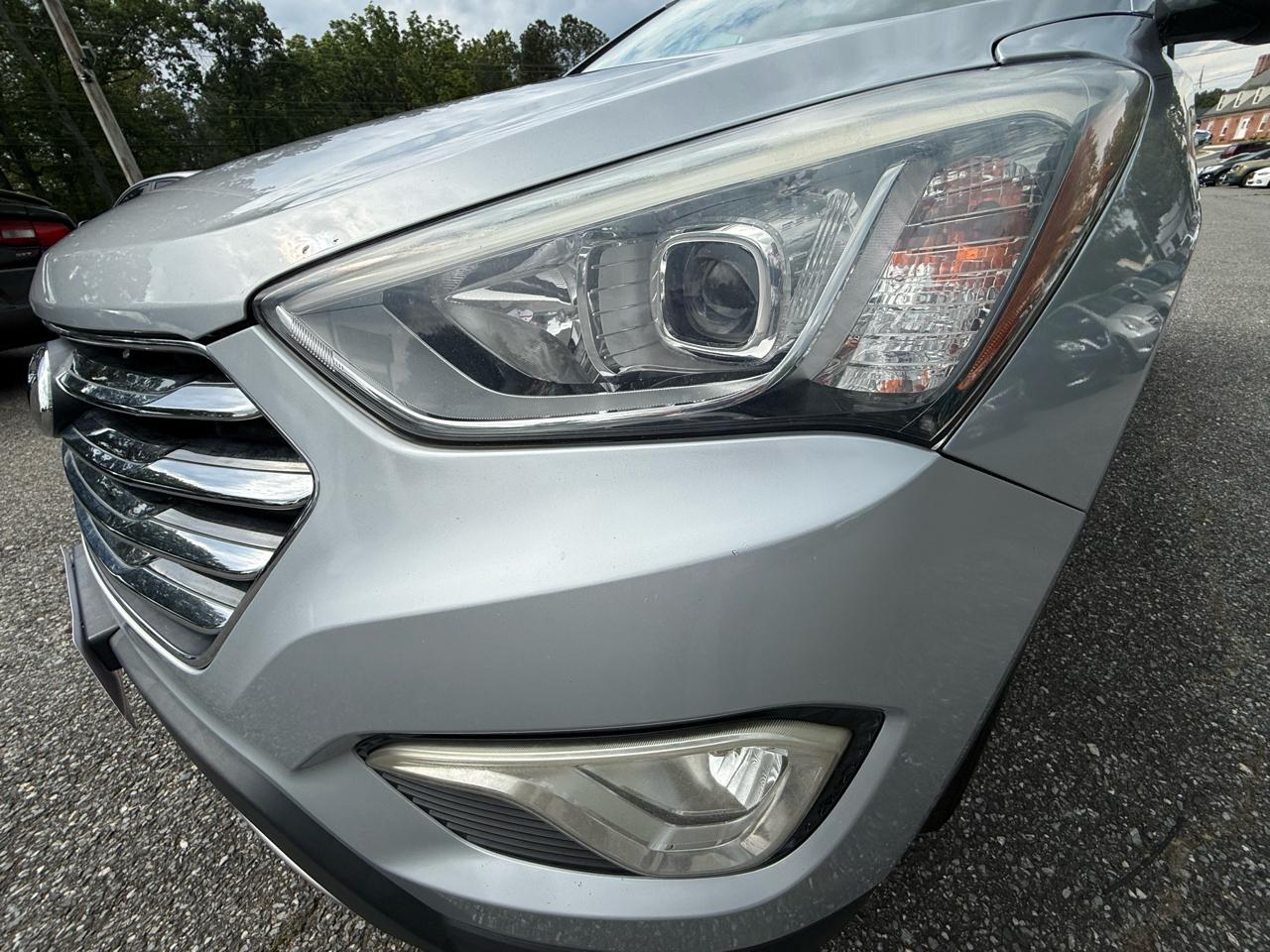 Hyundai Santa Fe SE w/Ultimate Package AWD 2016