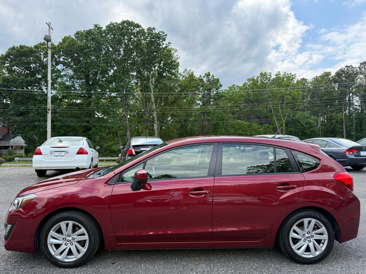 Subaru Impreza 2.0i Premium PZEV 5-Door 2016