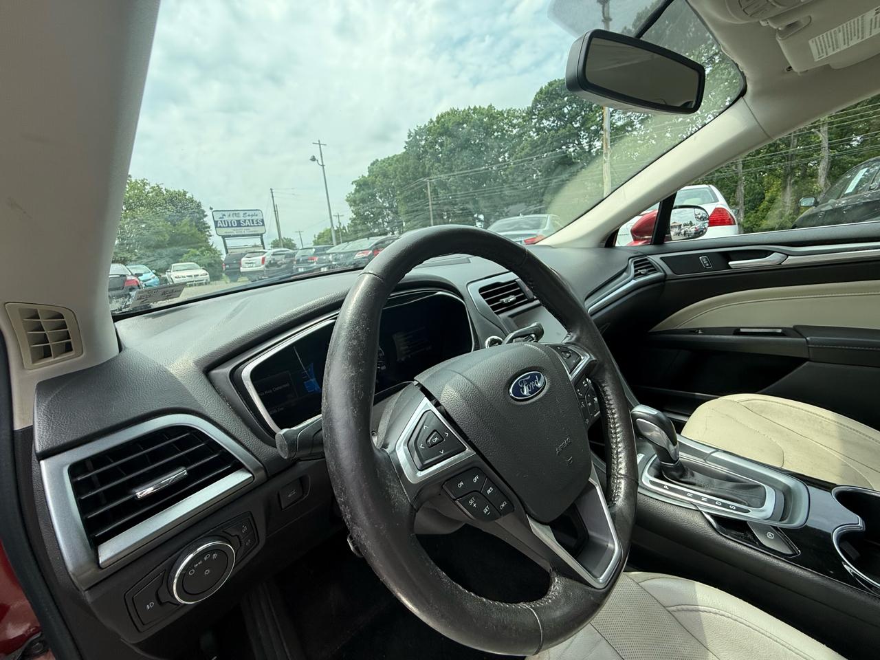 Ford Fusion Titanium 2015