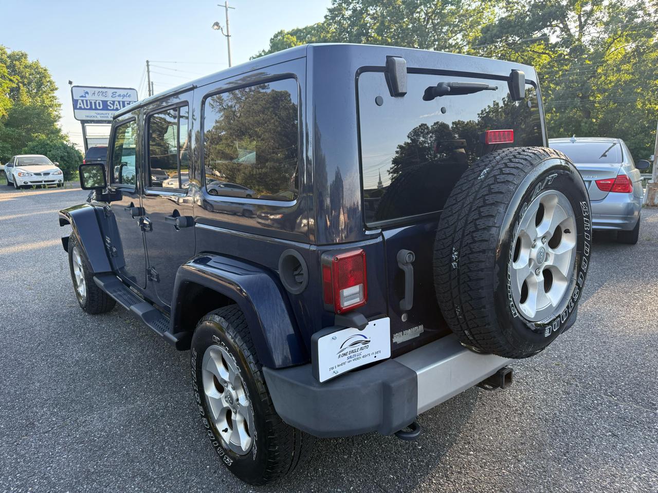 Jeep Wrangler Unlimited Sahara 4WD 2013
