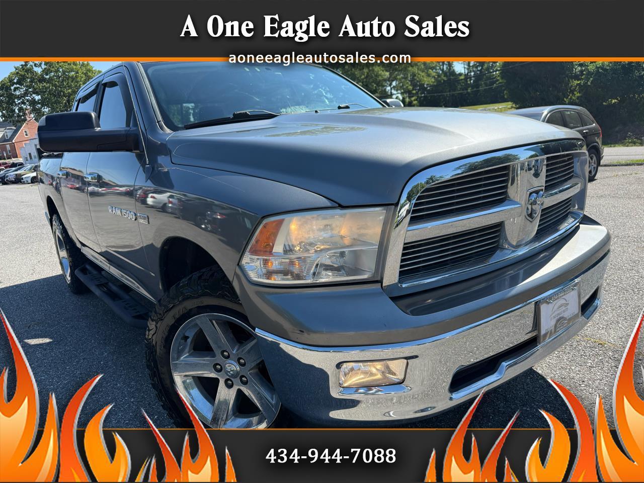 RAM 1500 4WD Crew Cab 140.5" Big Horn 2011