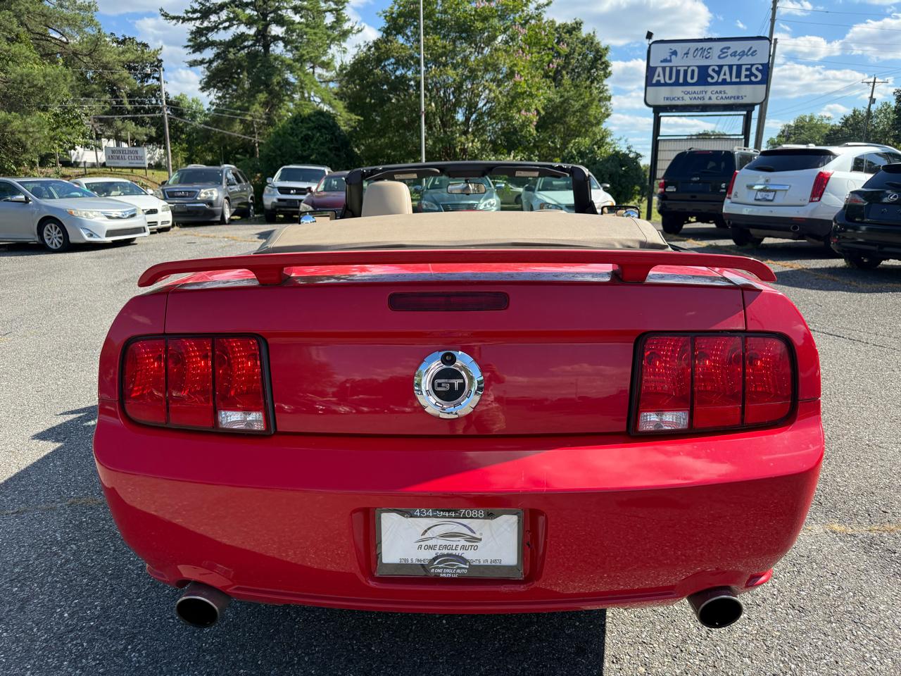 Ford Mustang GT Deluxe Convertible 2007