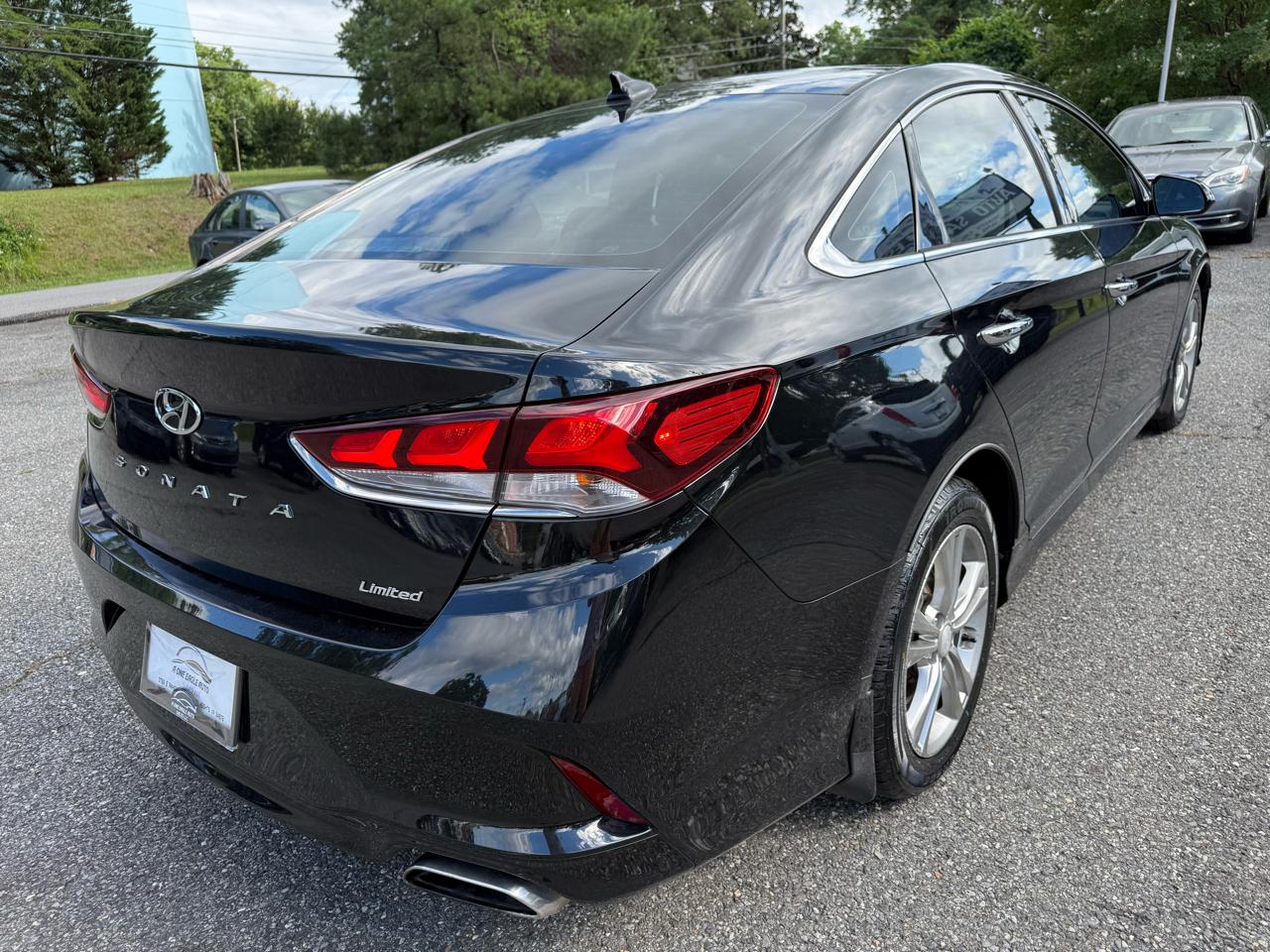 Hyundai Sonata Limited 4D Sedan 2.4 2018