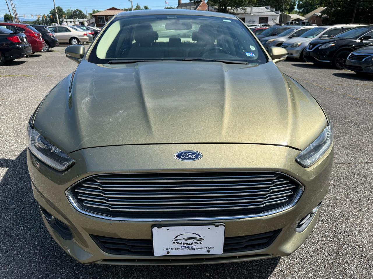 Ford Fusion SE 2013