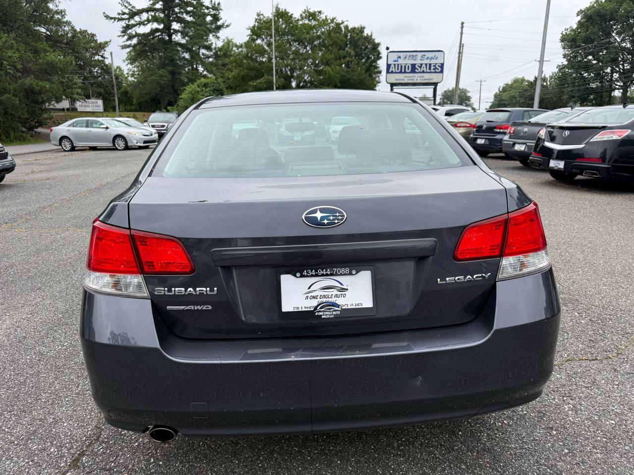 Subaru Legacy 2.5i Premium 2013