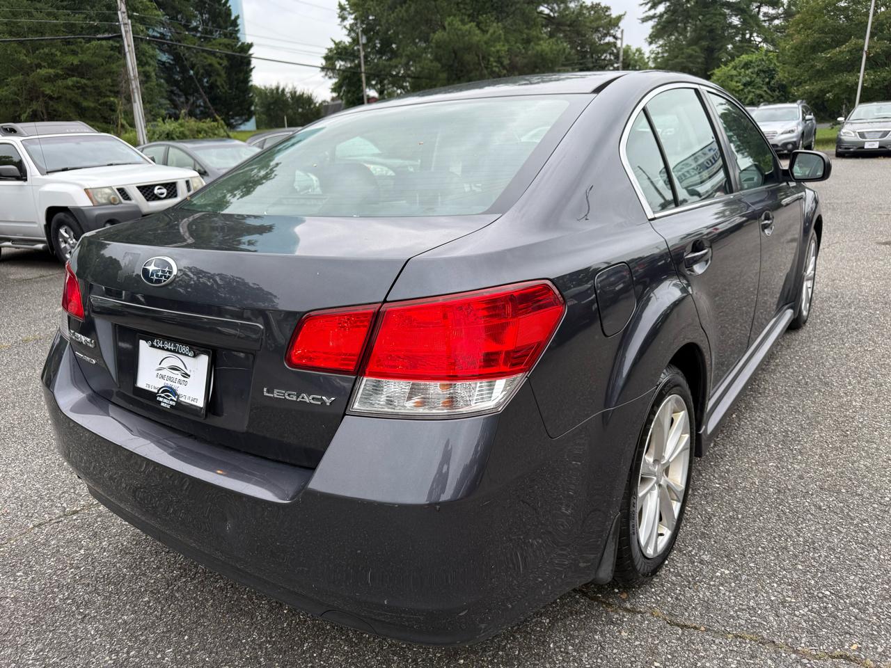 Subaru Legacy 2.5i Premium 2013