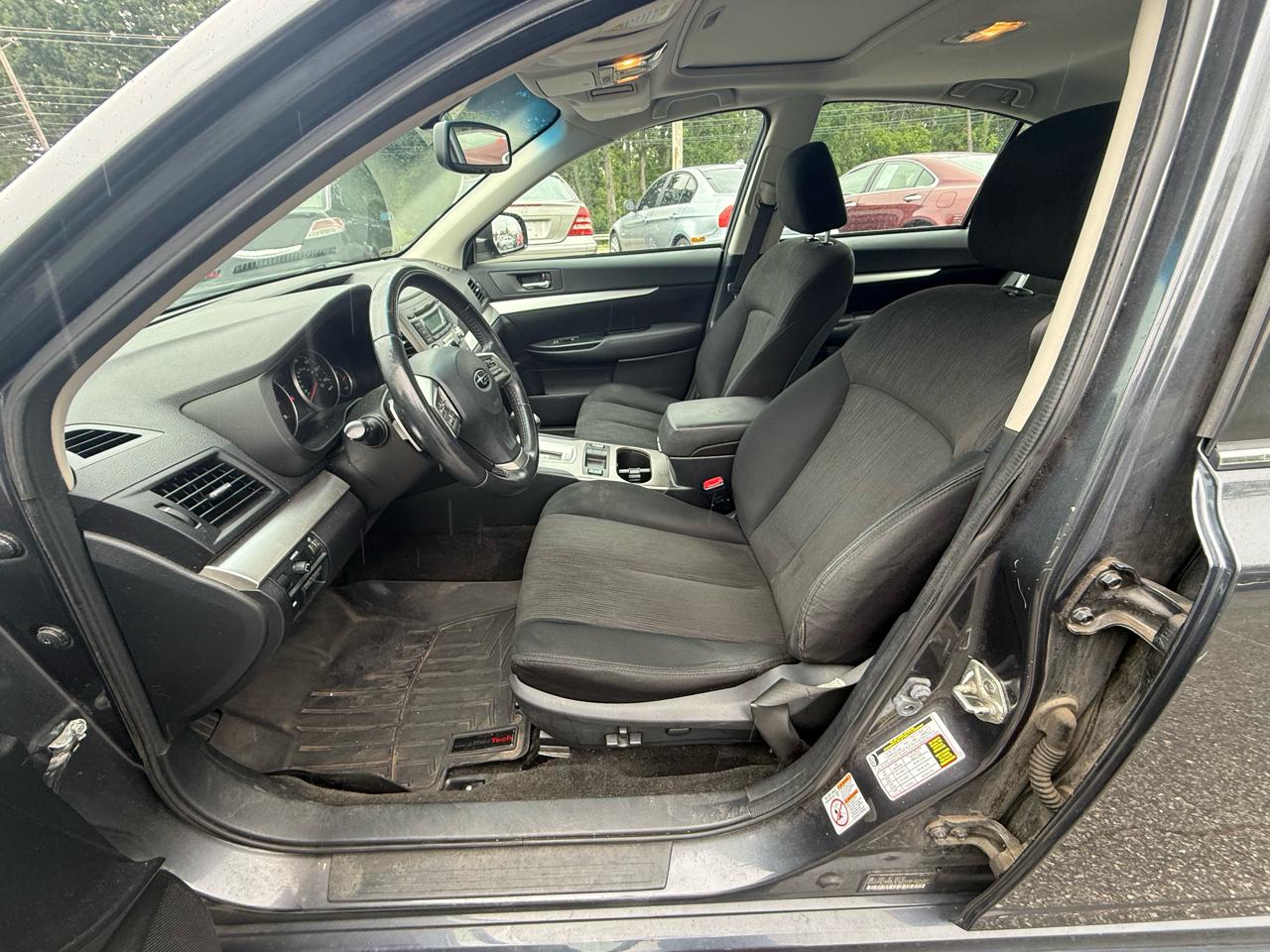 Subaru Legacy 2.5i Premium 2013