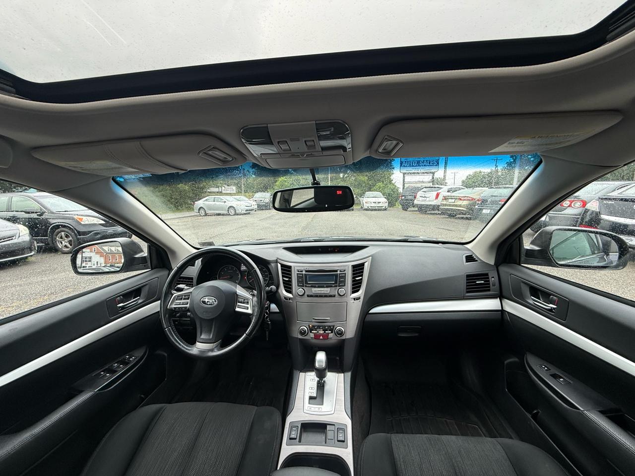 Subaru Legacy 2.5i Premium 2013