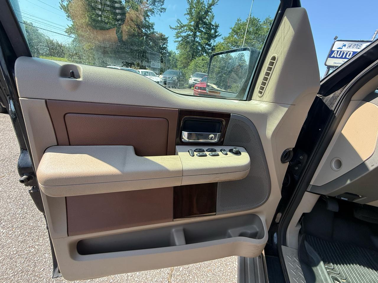 Ford F-150 XLT SuperCrew 5.5-ft. Bed 4WD 2006