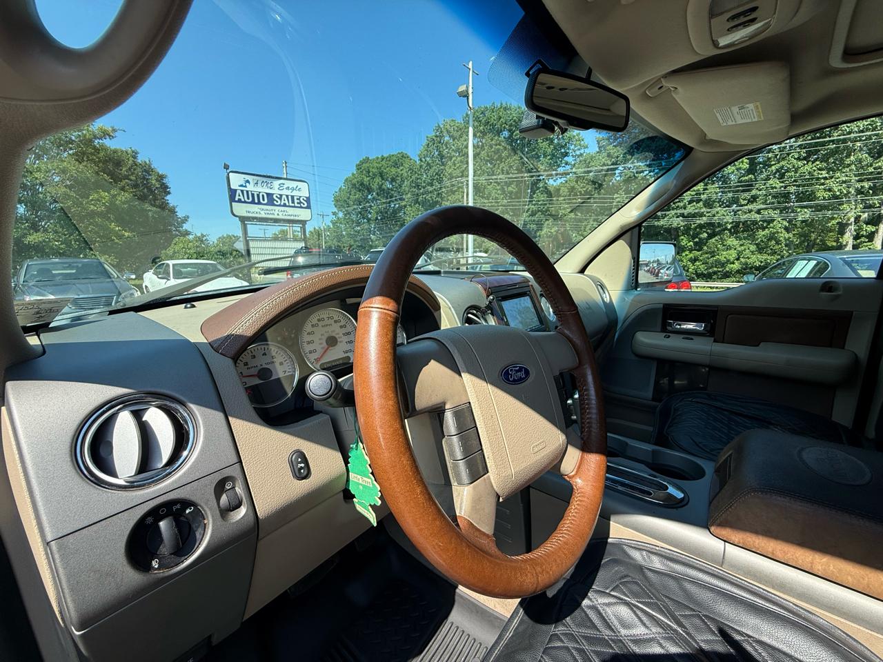 Ford F-150 XLT SuperCrew 5.5-ft. Bed 4WD 2006