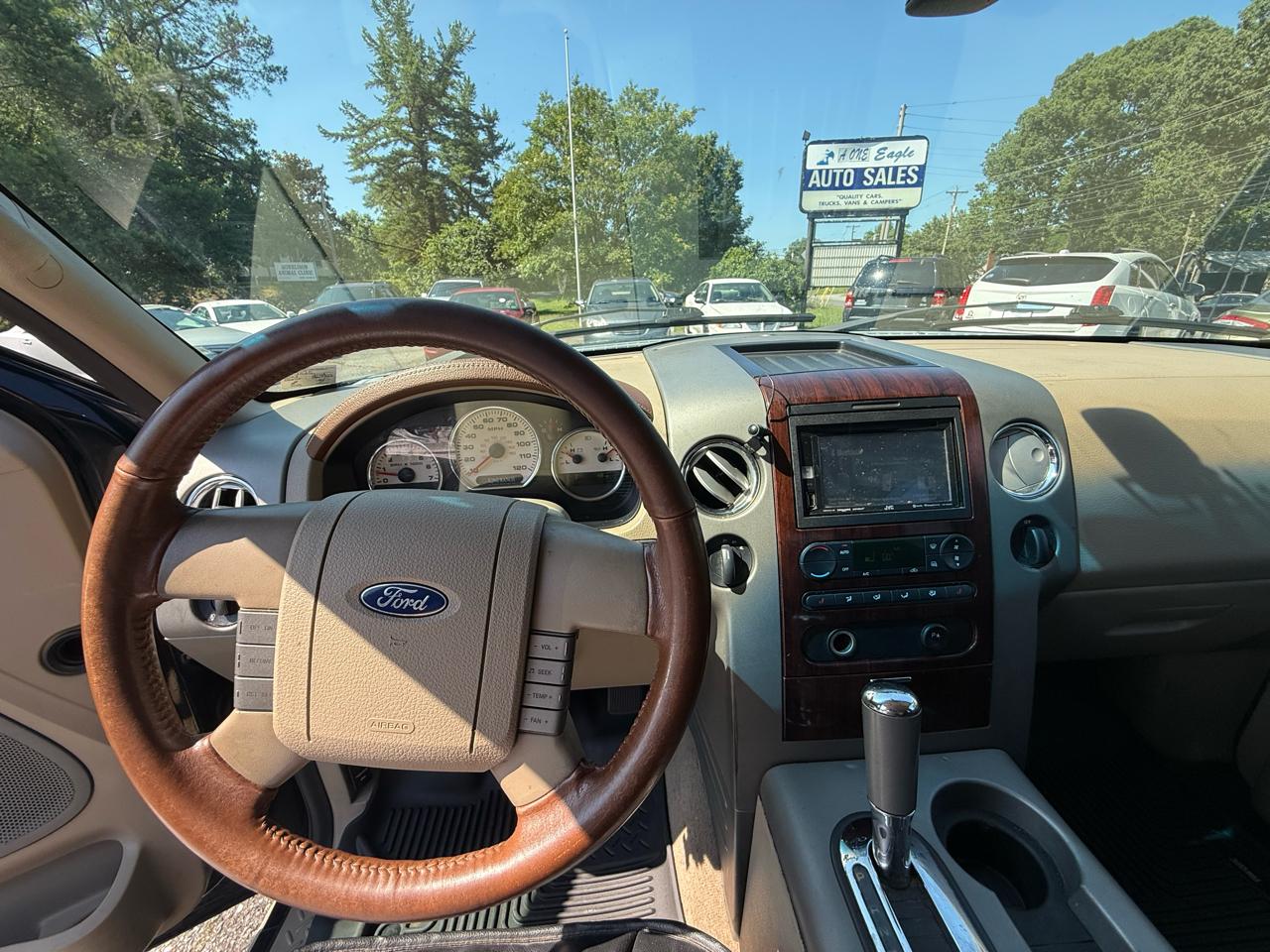 Ford F-150 XLT SuperCrew 5.5-ft. Bed 4WD 2006