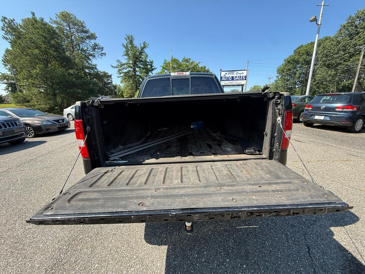 Ford F-150 XLT SuperCrew 5.5-ft. Bed 4WD 2006