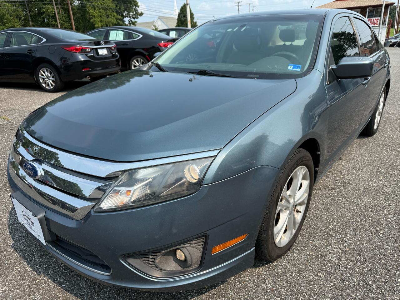 Ford Fusion SE 2012