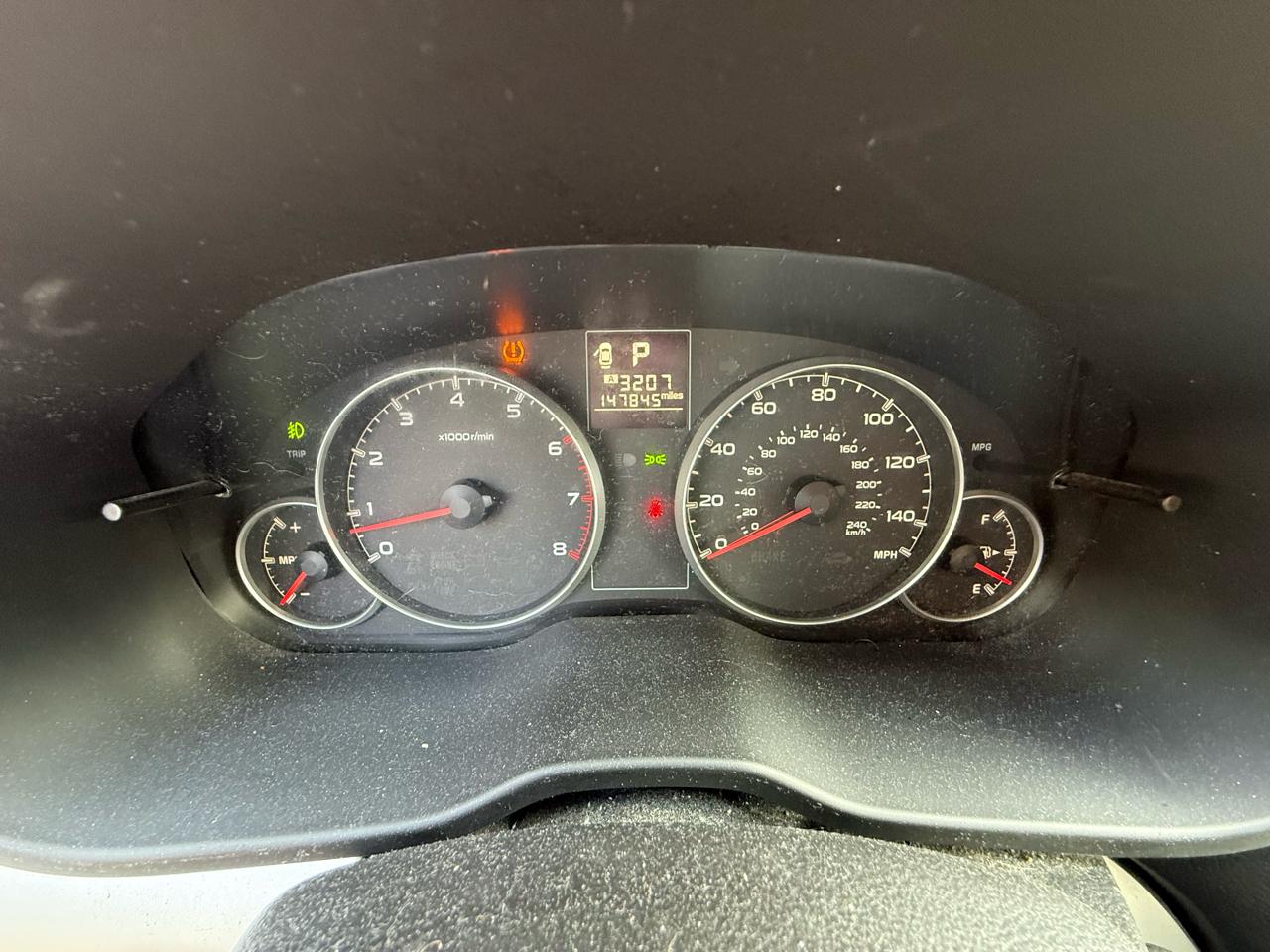 Subaru Outback 2.5i Premium 2013