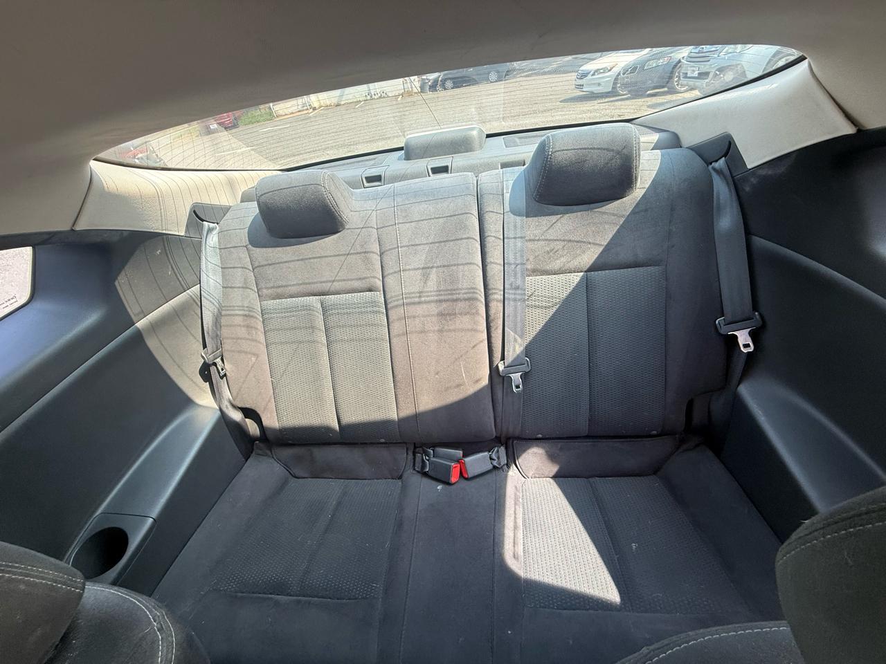 Nissan Altima 2.5 S Coupe 2010